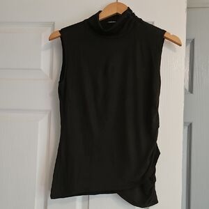 Elie Tahari Brown Sleeveless Blouse. Small.